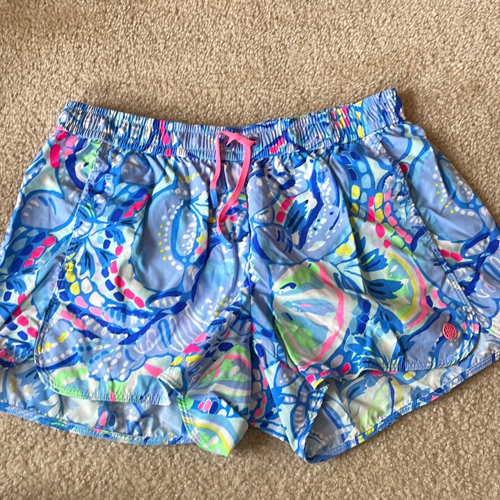 Lilly 4” Runaround Short